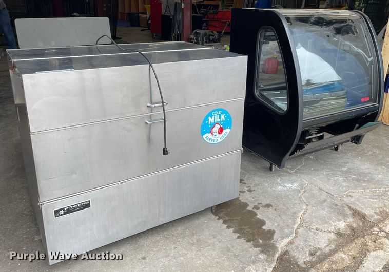 image for item LY9599 (2) coolers