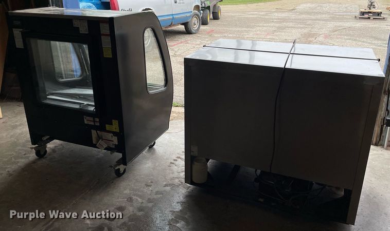 image for item LY9599 (2) coolers