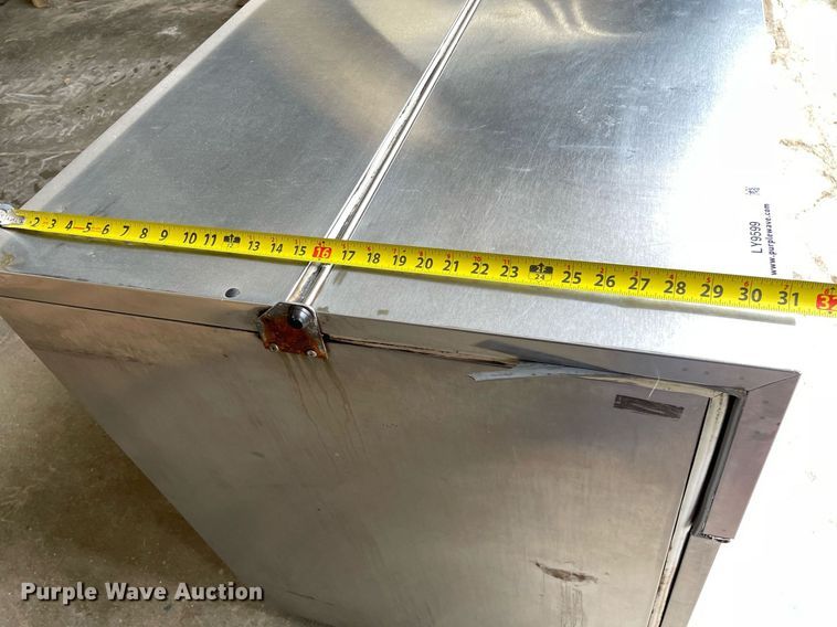 image for item LY9599 (2) coolers