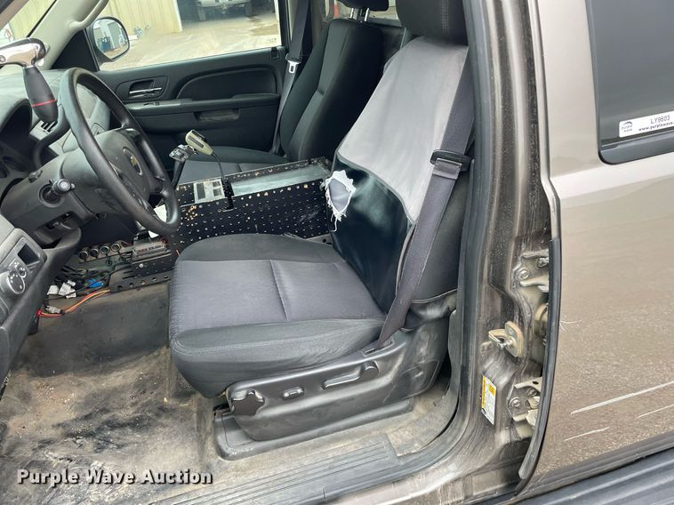 image for item LY9603 2013 Chevrolet Tahoe Police  SUV