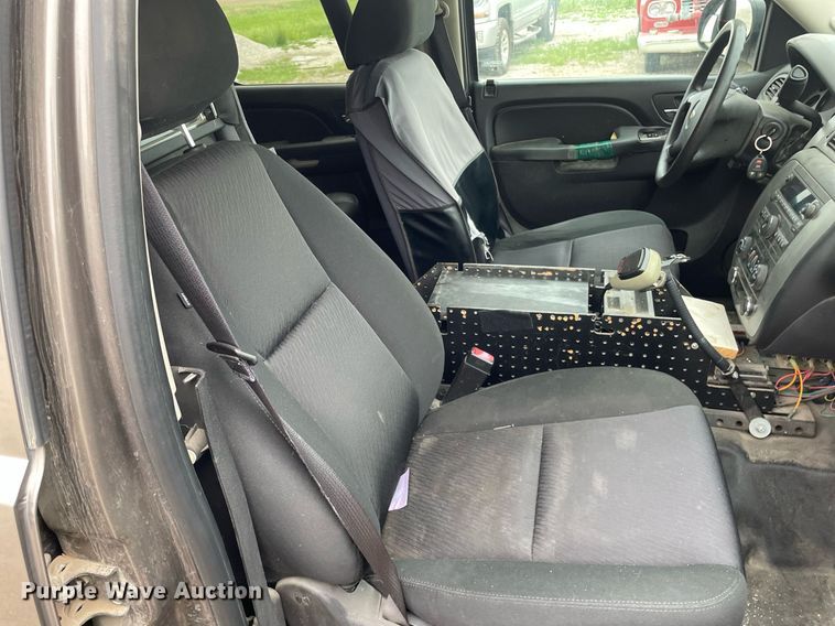 image for item LY9603 2013 Chevrolet Tahoe Police  SUV