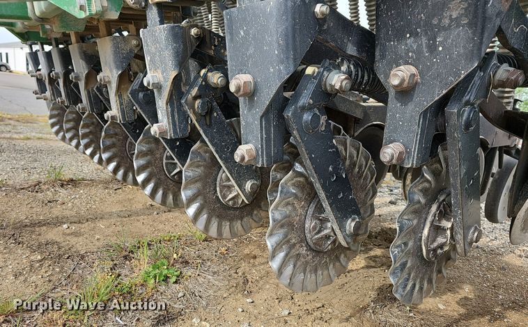 image for item MC9017 Great Plains 1005NG  no-till grain drill