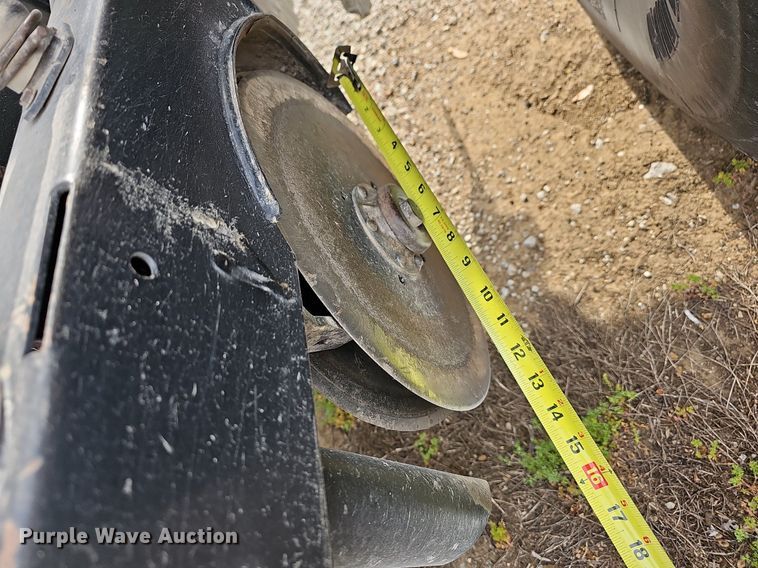 image for item MC9017 Great Plains 1005NG  no-till grain drill