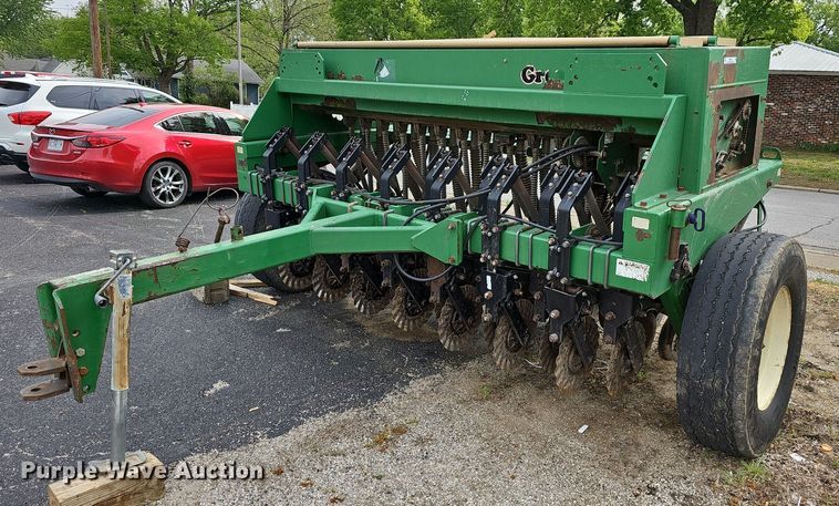 image for item MC9018 Great Plains 1005NG  no-till grain drill