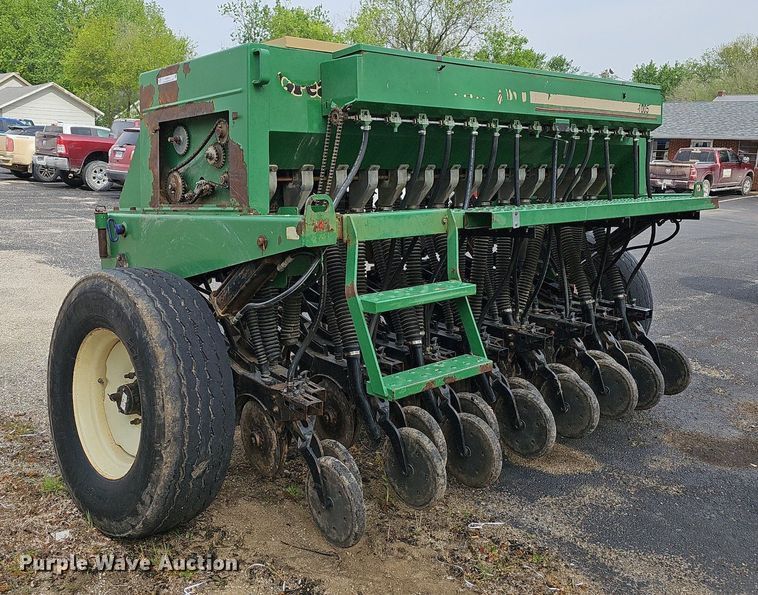 image for item MC9018 Great Plains 1005NG  no-till grain drill