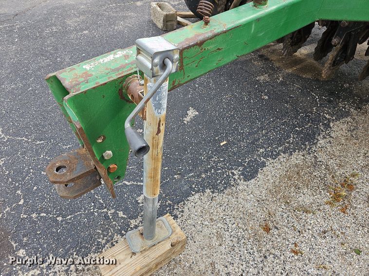 image for item MC9018 Great Plains 1005NG  no-till grain drill