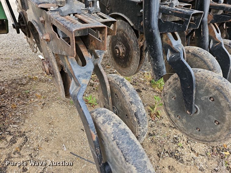 image for item MC9018 Great Plains 1005NG  no-till grain drill