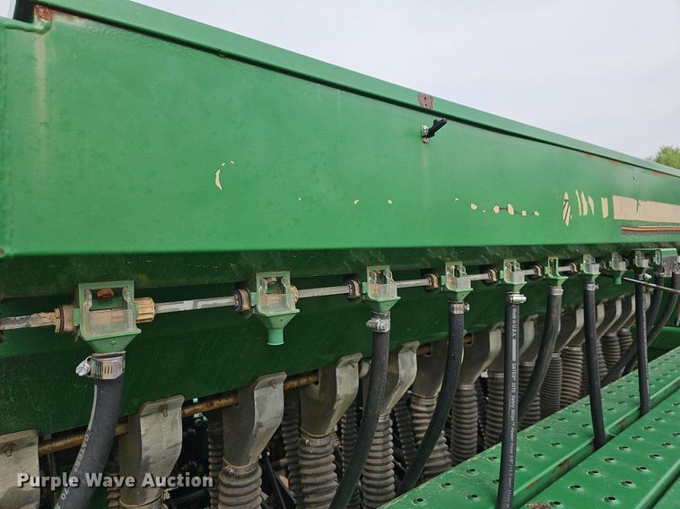 image for item MC9018 Great Plains 1005NG  no-till grain drill
