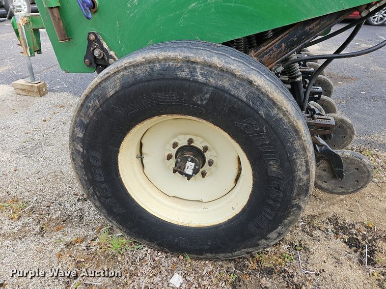 image for item MC9018 Great Plains 1005NG  no-till grain drill