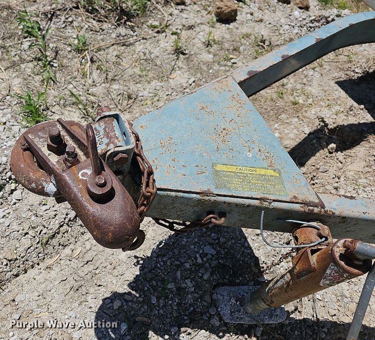 image for item MC9021 1993 Leroi  air compressor