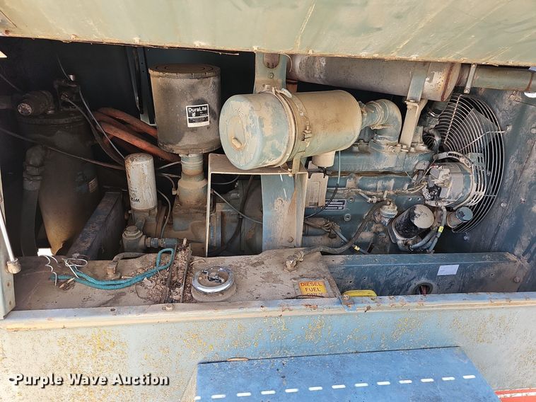 image for item MC9021 1993 Leroi  air compressor