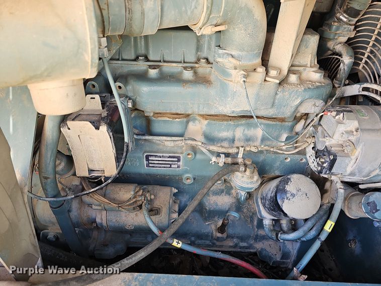 image for item MC9021 1993 Leroi  air compressor