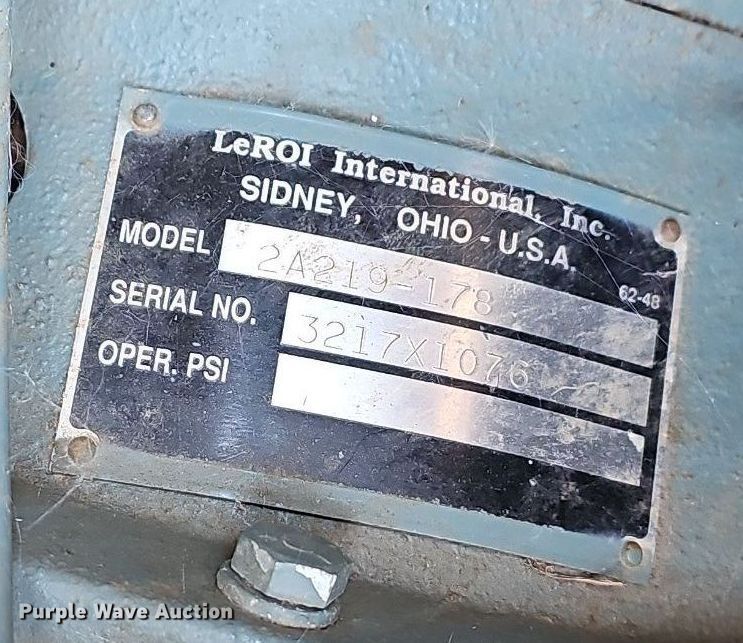 image for item MC9021 1993 Leroi  air compressor