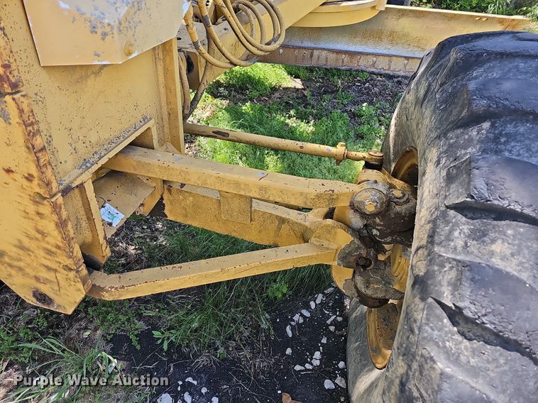 image for item MC9024 1994 Caterpillar 120G  motor grader