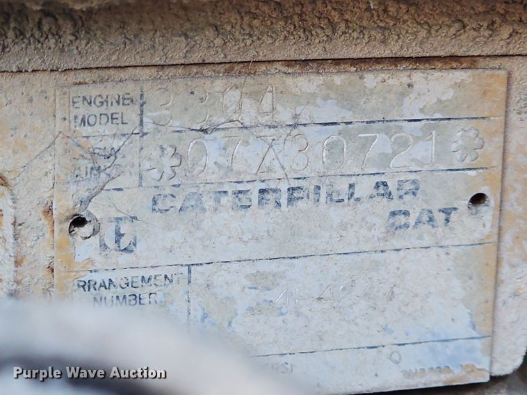 image for item MC9024 1994 Caterpillar 120G  motor grader