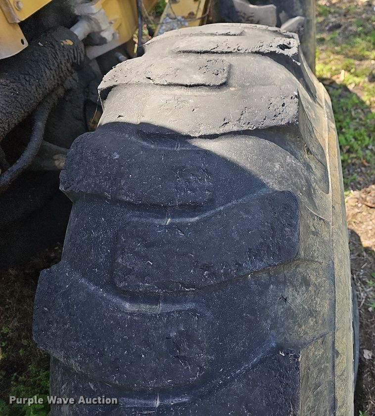 image for item MC9024 1994 Caterpillar 120G  motor grader