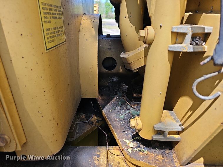 image for item MC9024 1994 Caterpillar 120G  motor grader