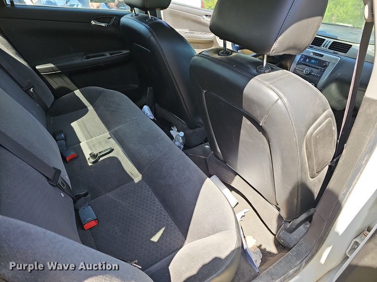 image for item MC9025 2013 Chevrolet Impala Police