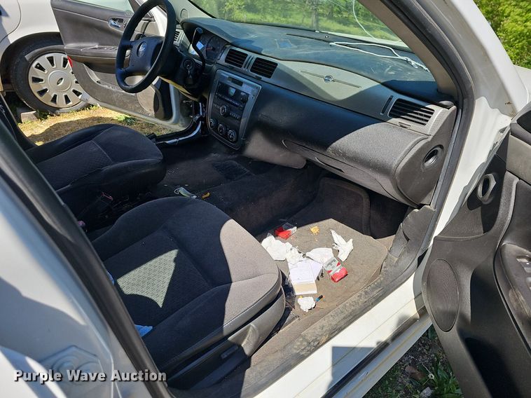 image for item MC9025 2013 Chevrolet Impala Police