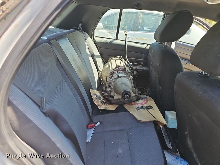 image for item MC9026 2011 Ford Crown Victoria Police Interceptor