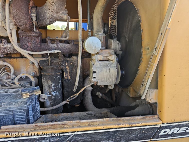 image for item MC9027 Galion 850  motor grader