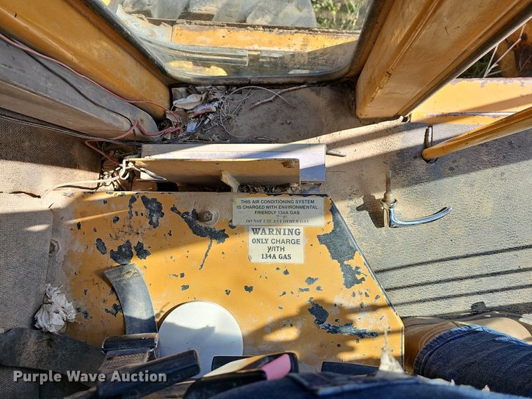 image for item MC9027 Galion 850  motor grader