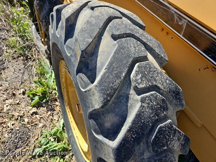 image for item MC9027 Galion 850  motor grader