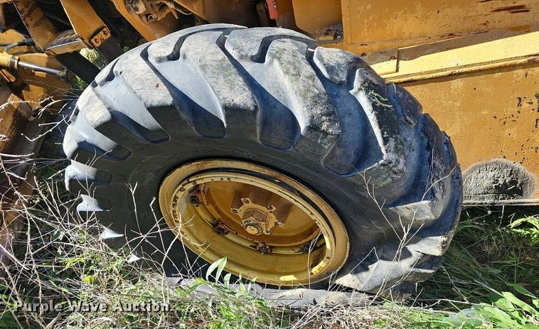 image for item MC9027 Galion 850  motor grader