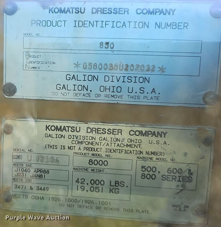 image for item MC9027 Galion 850  motor grader