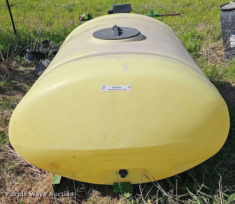 image for item MC9028 Solar  poly tank