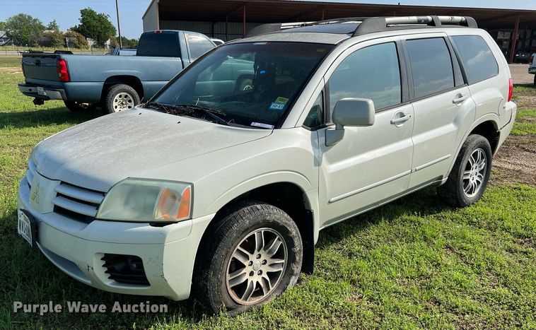 image for item MF9937 2004 Mitsubishi Endeavor  SUV