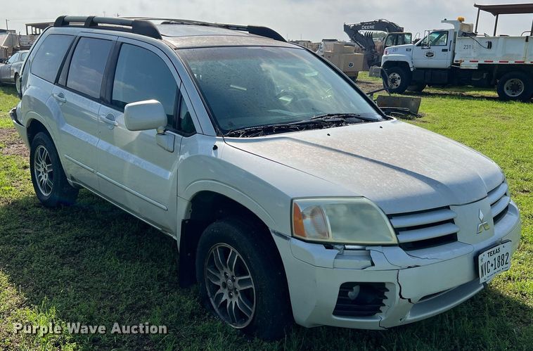 image for item MF9937 2004 Mitsubishi Endeavor  SUV