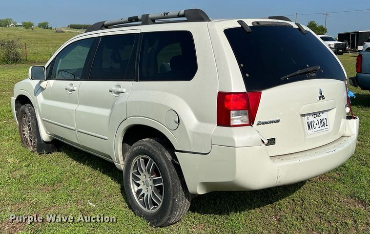 image for item MF9937 2004 Mitsubishi Endeavor  SUV