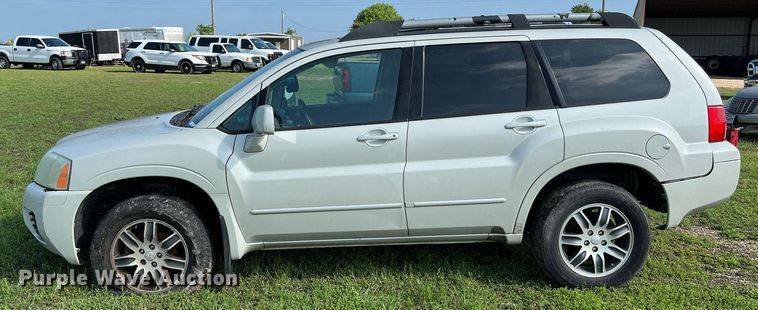 image for item MF9937 2004 Mitsubishi Endeavor  SUV