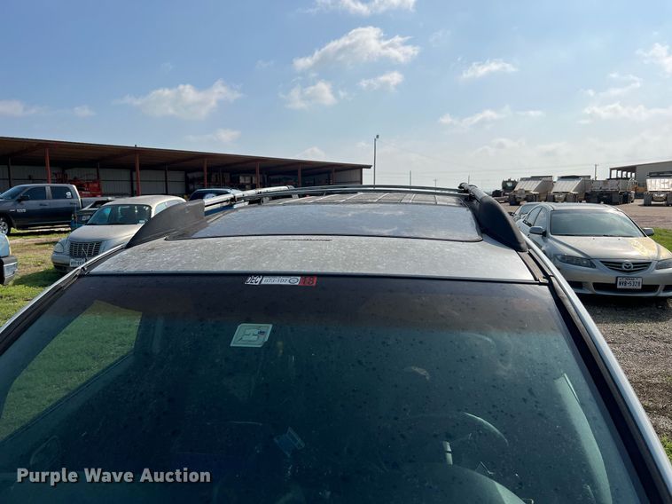 image for item MF9937 2004 Mitsubishi Endeavor  SUV