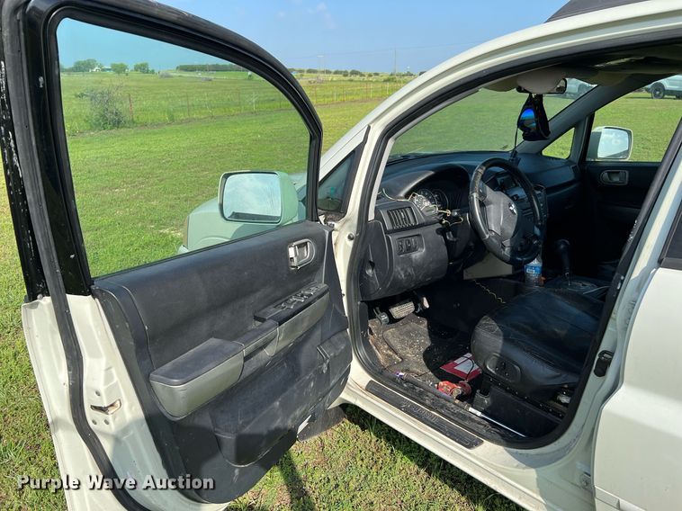 image for item MF9937 2004 Mitsubishi Endeavor  SUV