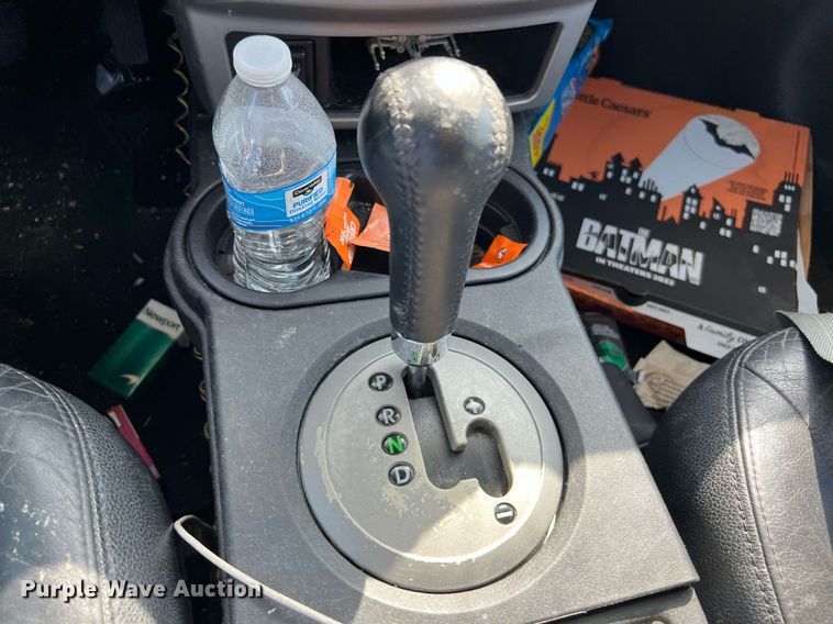 image for item MF9937 2004 Mitsubishi Endeavor  SUV