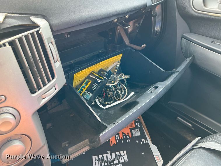 image for item MF9937 2004 Mitsubishi Endeavor  SUV