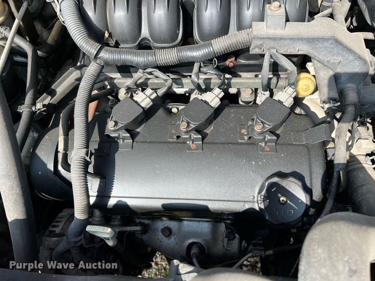 image for item MF9937 2004 Mitsubishi Endeavor  SUV