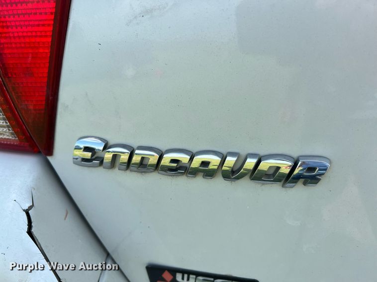 image for item MF9937 2004 Mitsubishi Endeavor  SUV