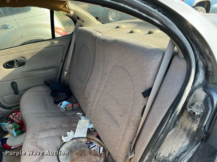 image for item MF9938 2001 Saturn SL1