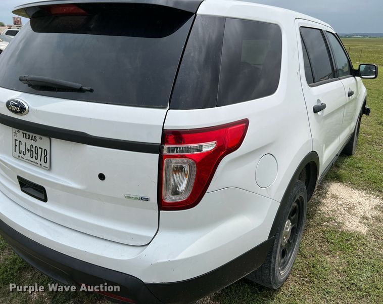 image for item MF9940 2015 Ford Explorer Police Interceptor  SUV