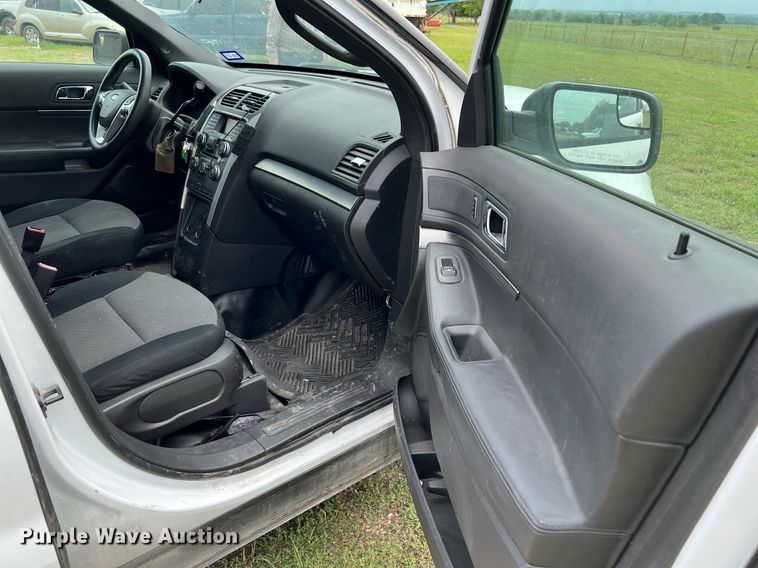 image for item MF9940 2015 Ford Explorer Police Interceptor  SUV