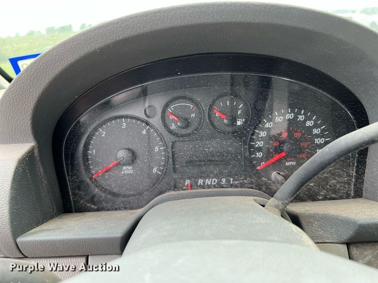 image for item MF9941 2004 Ford Freestar  van