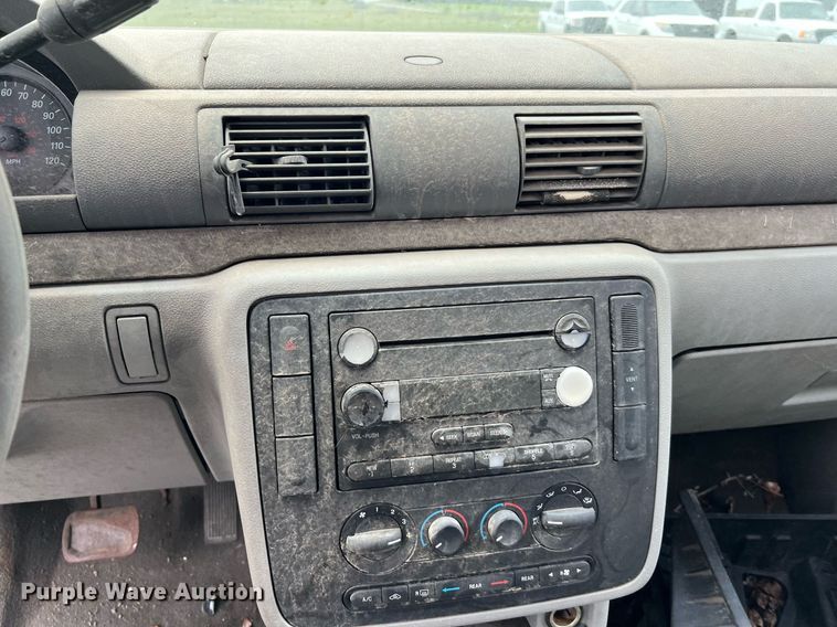 image for item MF9941 2004 Ford Freestar  van