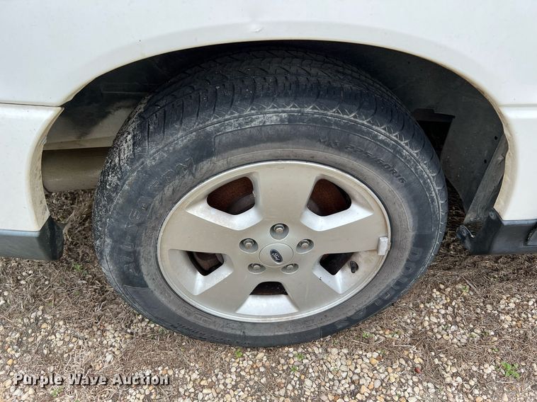 image for item MF9941 2004 Ford Freestar  van