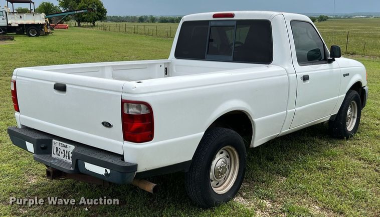 image for item MF9943 2004 Ford Ranger  pickup truck