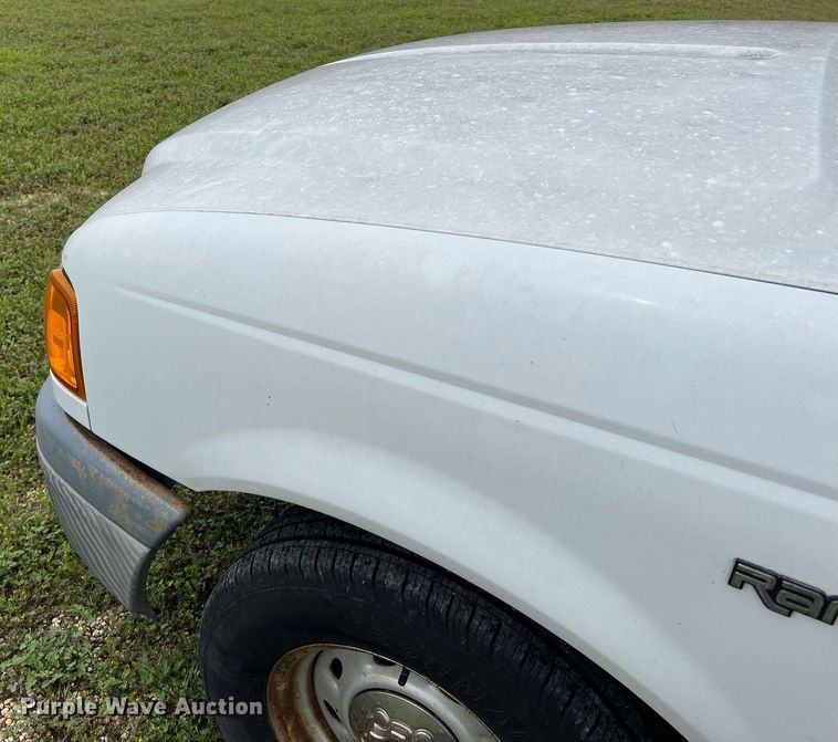 image for item MF9943 2004 Ford Ranger  pickup truck