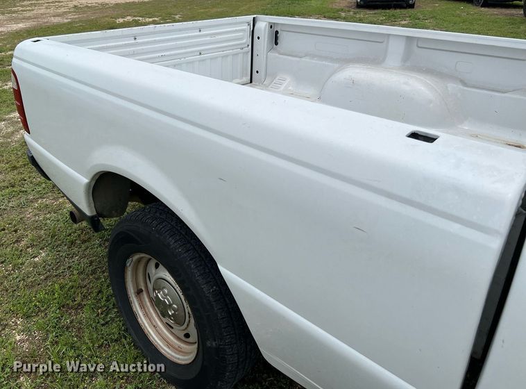 image for item MF9943 2004 Ford Ranger  pickup truck