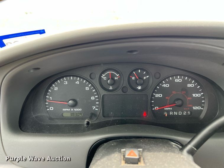 image for item MF9943 2004 Ford Ranger  pickup truck